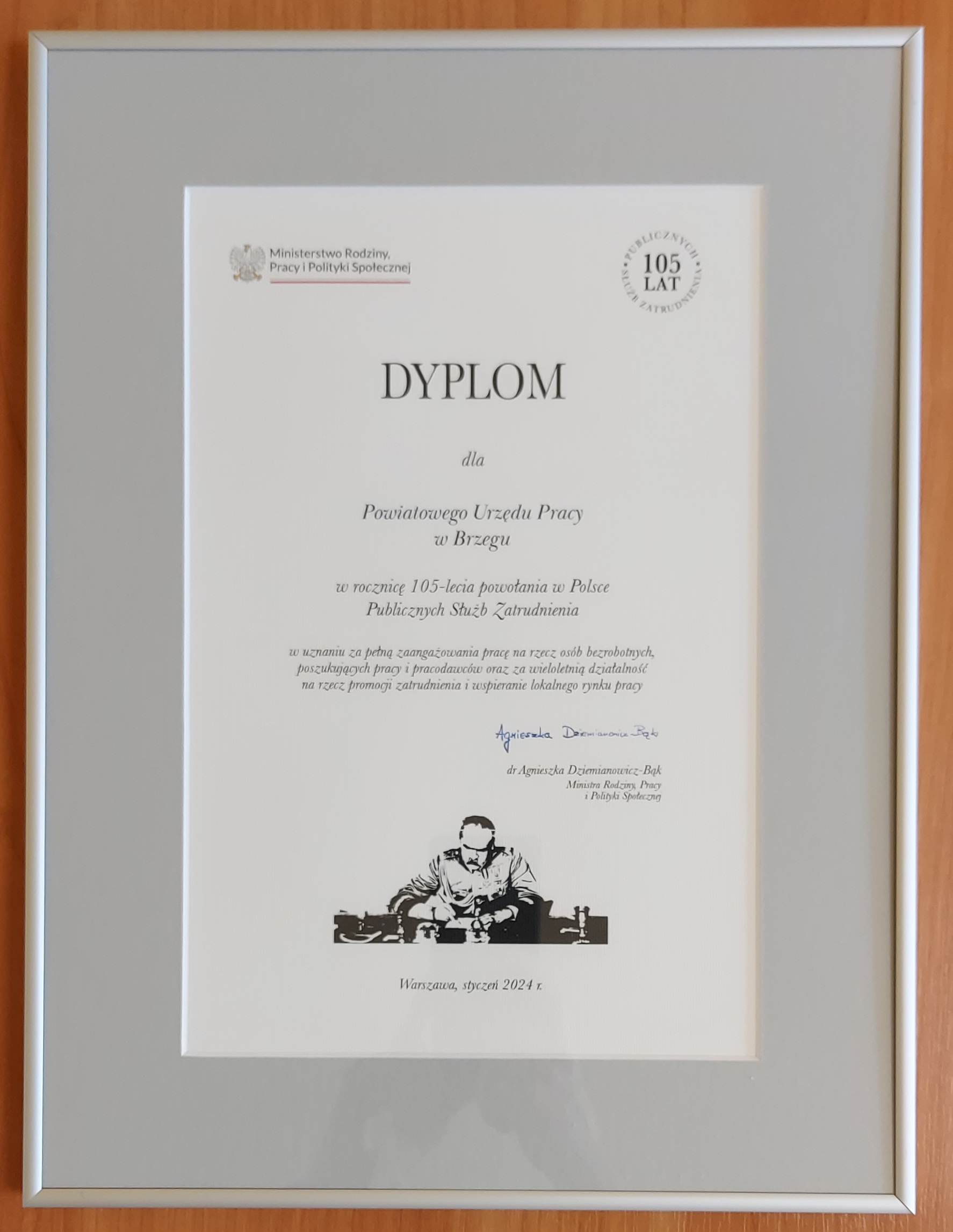 Dyplom dla Powiatowego urzędu Pracy w Brzegu